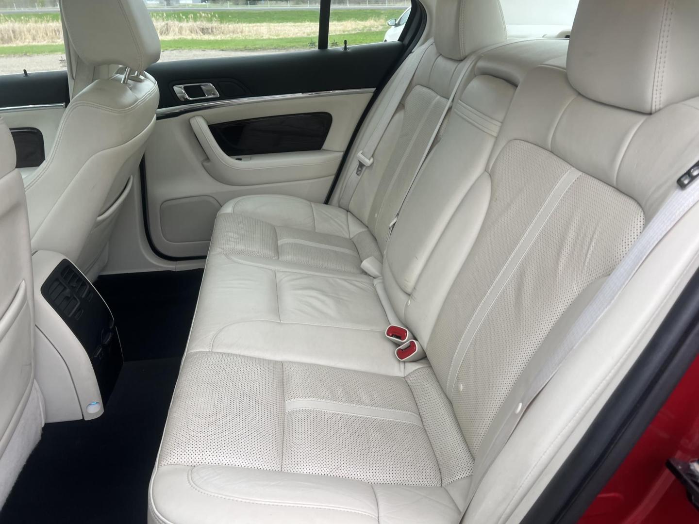 2010 Lincoln MKS 3.7L FWD (1LNHL9DR2AG) with an 3.7L V6 DOHC 24V engine, 6-Speed Automatic transmission, located at 17255 hwy 65 NE, Ham Lake, MN, 55304, 0.000000, 0.000000 - Photo#11