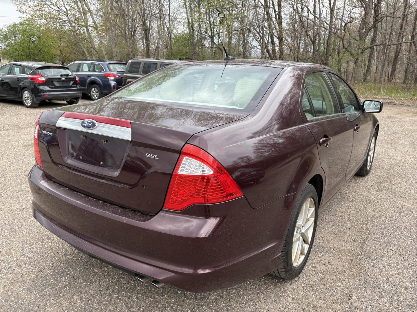 2011 Ford Fusion I4 SEL (3FAHP0JA6BR) with an 2.5L L4 DOHC 16V engine, located at 17255 hwy 65 NE, Ham Lake, MN, 55304, 0.000000, 0.000000 - Photo#4