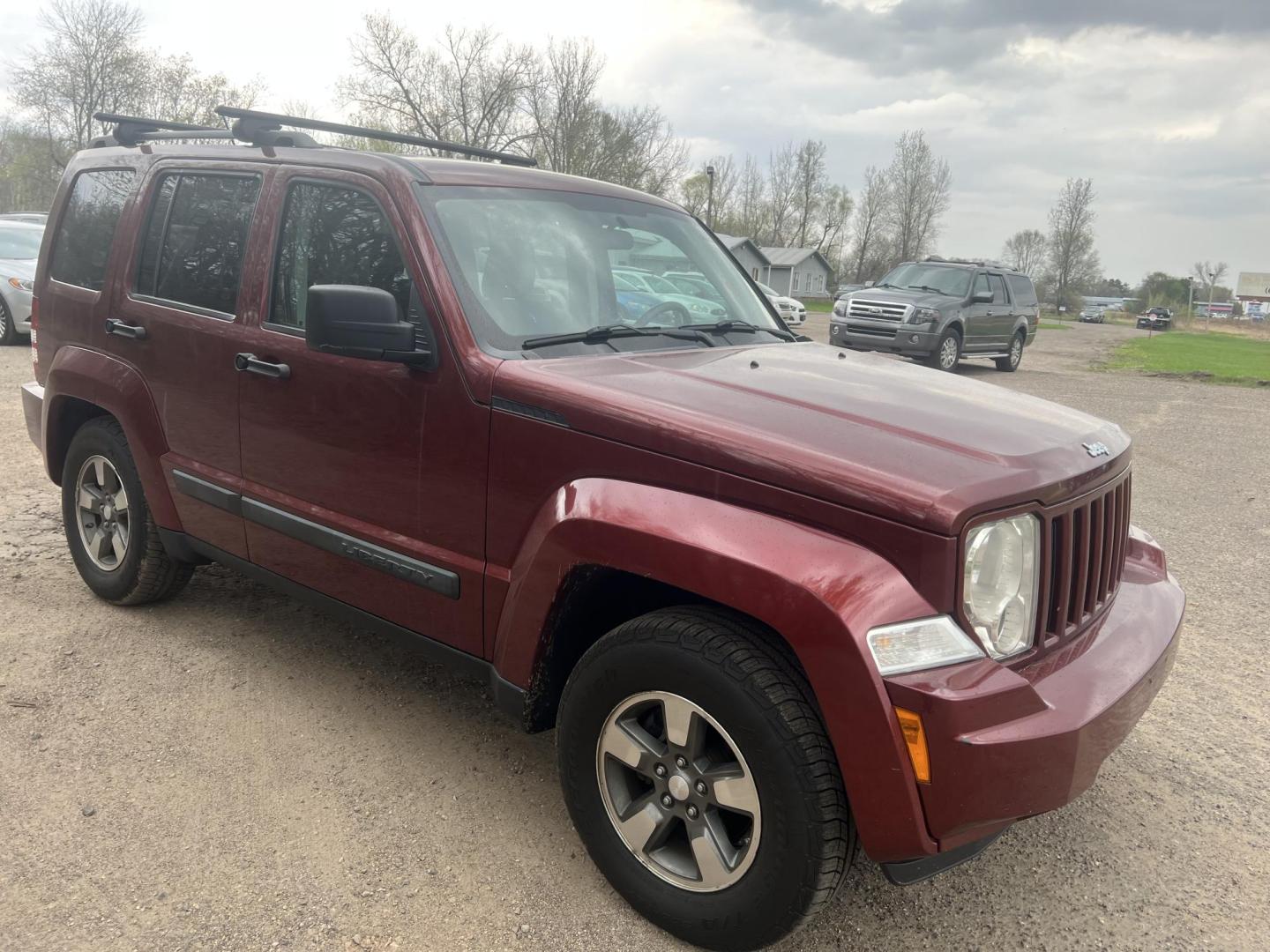 2008 Jeep Liberty Sport 4WD (1J8GN28K88W) with an 3.7L V6 SOHC 12V engine, located at 17255 hwy 65 NE, Ham Lake, MN, 55304, 0.000000, 0.000000 - Photo#6