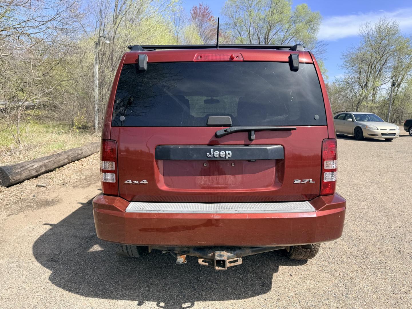 2008 Jeep Liberty Sport 4WD (1J8GN28K88W) with an 3.7L V6 SOHC 12V engine, located at 17255 hwy 65 NE, Ham Lake, MN, 55304, 0.000000, 0.000000 - Photo#3