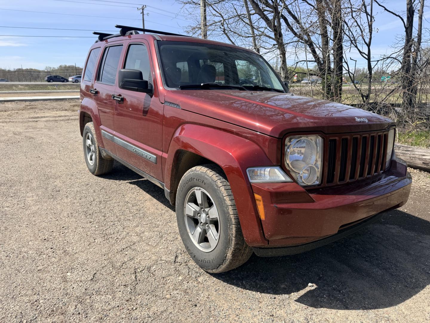 2008 Jeep Liberty Sport 4WD (1J8GN28K88W) with an 3.7L V6 SOHC 12V engine, located at 17255 hwy 65 NE, Ham Lake, MN, 55304, 0.000000, 0.000000 - Photo#6