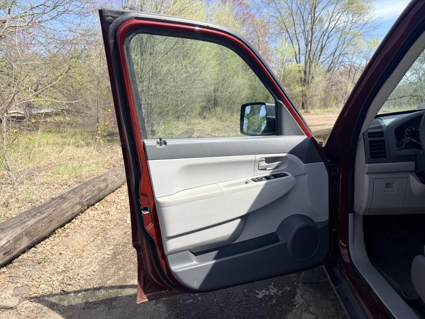 2008 Jeep Liberty Sport 4WD (1J8GN28K88W) with an 3.7L V6 SOHC 12V engine, located at 17255 hwy 65 NE, Ham Lake, MN, 55304, 0.000000, 0.000000 - Photo#8