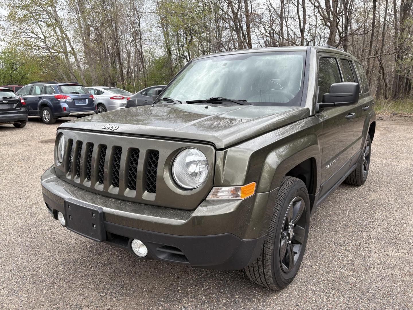 2015 Jeep Patriot Sport 2WD (1C4NJPBB2FD) with an 2.4L L4 DOHC 16V engine, located at 17255 hwy 65 NE, Ham Lake, MN, 55304, 0.000000, 0.000000 - Photo#0
