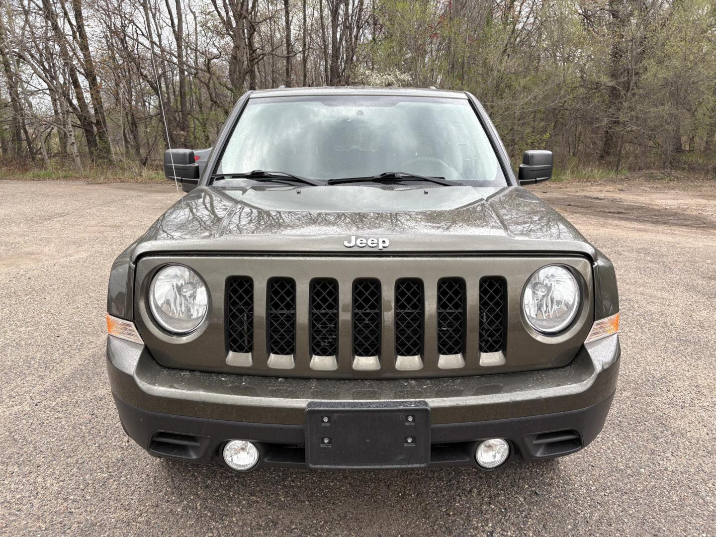 2015 Jeep Patriot Sport 2WD (1C4NJPBB2FD) with an 2.4L L4 DOHC 16V engine, located at 17255 hwy 65 NE, Ham Lake, MN, 55304, 0.000000, 0.000000 - Photo#7