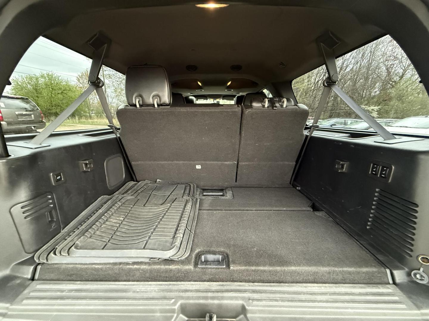 2012 Ford Expedition EL Limited 4WD (1FMJK2A5XCE) with an 5.4L V8 SOHC 16V FFV engine, 6-Speed Automatic transmission, located at 17255 hwy 65 NE, Ham Lake, MN, 55304, 0.000000, 0.000000 - Photo#15