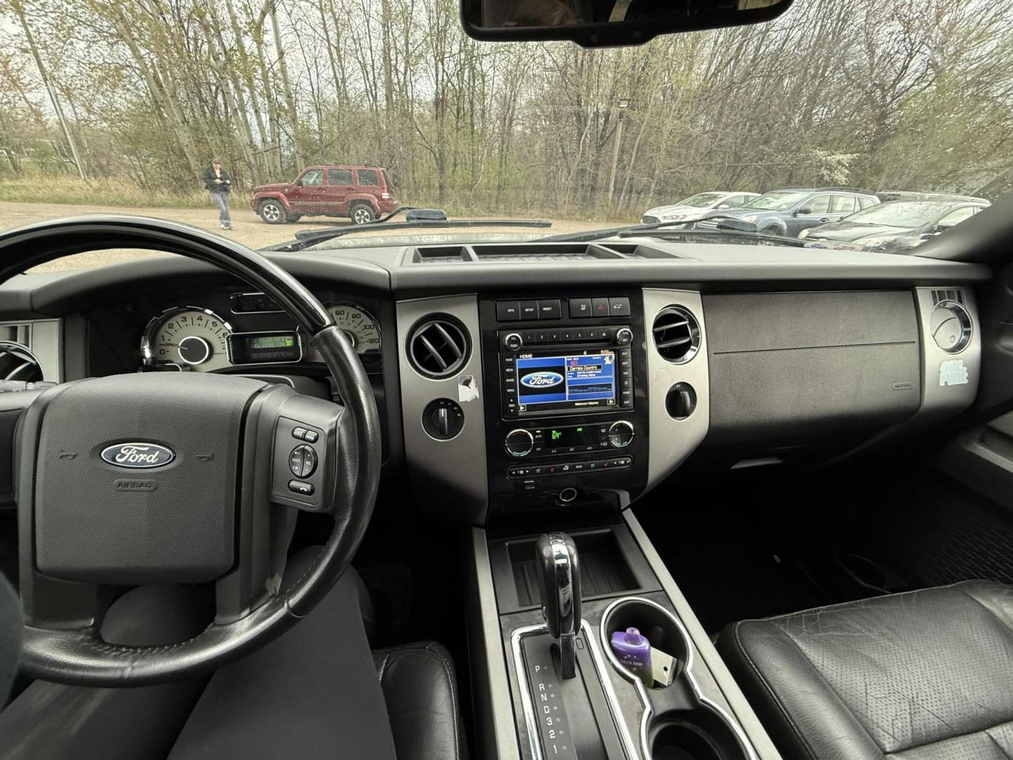 2012 Ford Expedition EL Limited 4WD (1FMJK2A5XCE) with an 5.4L V8 SOHC 16V FFV engine, 6-Speed Automatic transmission, located at 17255 hwy 65 NE, Ham Lake, MN, 55304, 0.000000, 0.000000 - Photo#16