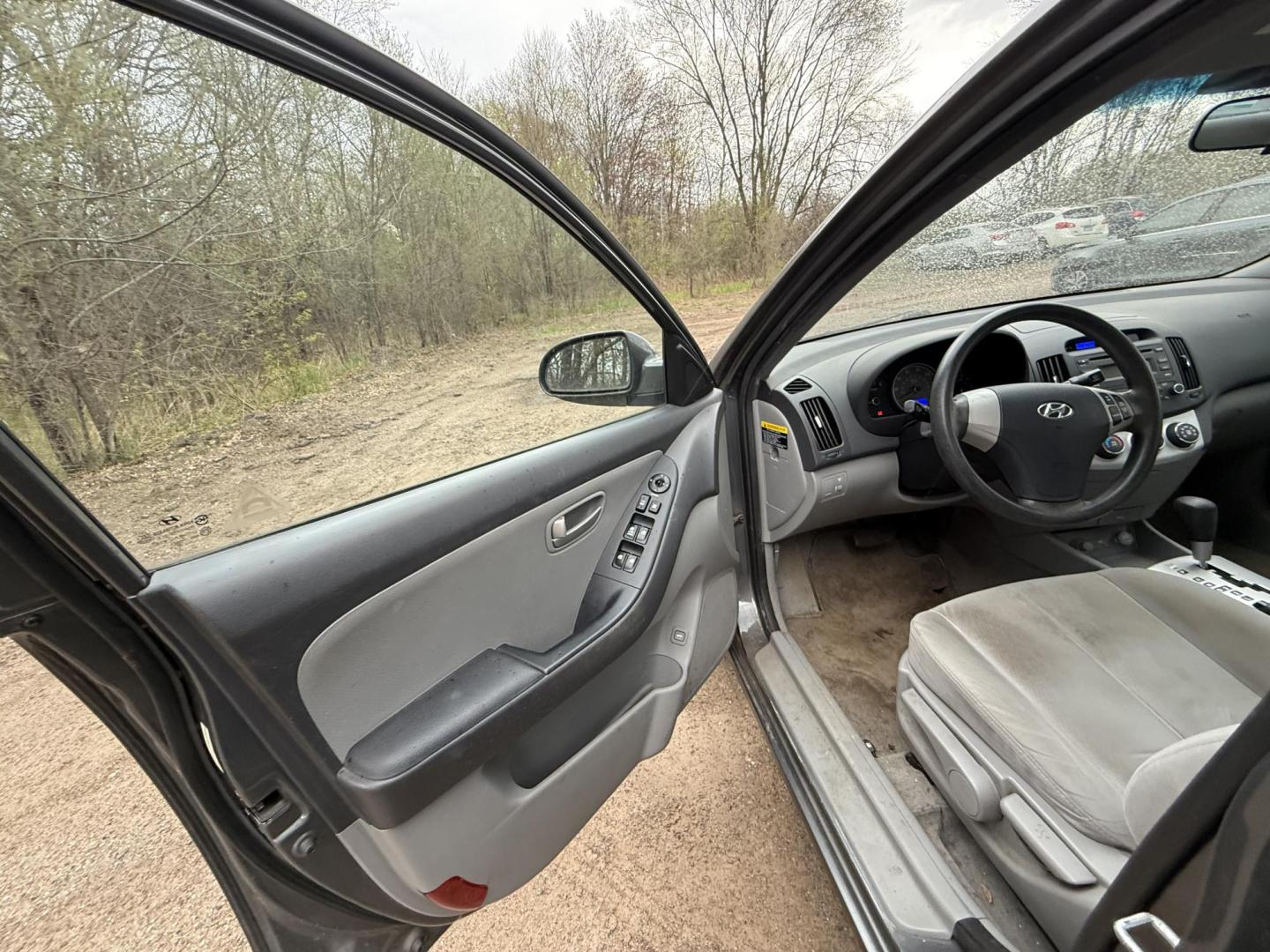 2007 Hyundai Elantra GLS (KMHDU46D47U) with an 2.0L L4 DOHC 16V engine, located at 17255 hwy 65 NE, Ham Lake, MN, 55304, 0.000000, 0.000000 - Photo#8