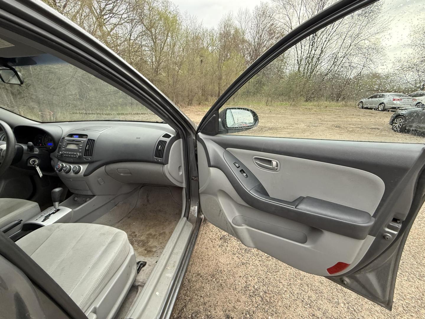 2007 Hyundai Elantra GLS (KMHDU46D47U) with an 2.0L L4 DOHC 16V engine, located at 17255 hwy 65 NE, Ham Lake, MN, 55304, 0.000000, 0.000000 - Photo#14