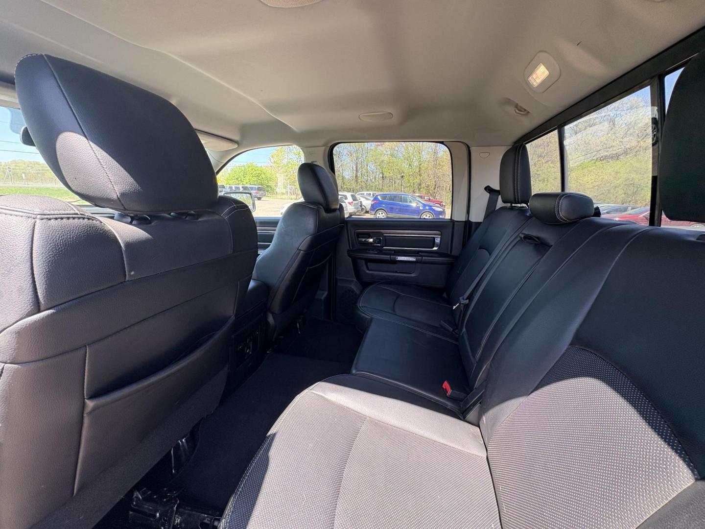 2013 RAM 1500 Laramie Crew Cab LWB 4WD (1C6RR7VT8DS) with an 5.7L V8 OHV 16V engine, 6-Speed Automatic transmission, located at 17255 hwy 65 NE, Ham Lake, MN, 55304, 0.000000, 0.000000 - Photo#11