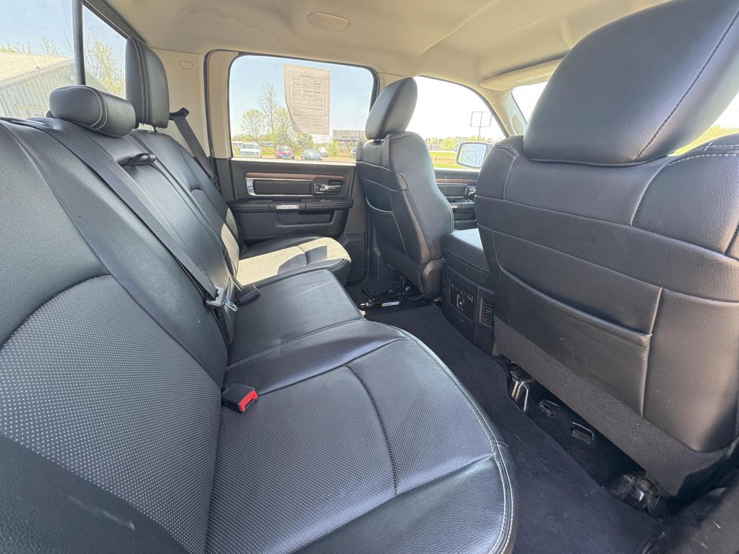 2013 RAM 1500 Laramie Crew Cab LWB 4WD (1C6RR7VT8DS) with an 5.7L V8 OHV 16V engine, 6-Speed Automatic transmission, located at 17255 hwy 65 NE, Ham Lake, MN, 55304, 0.000000, 0.000000 - Photo#13