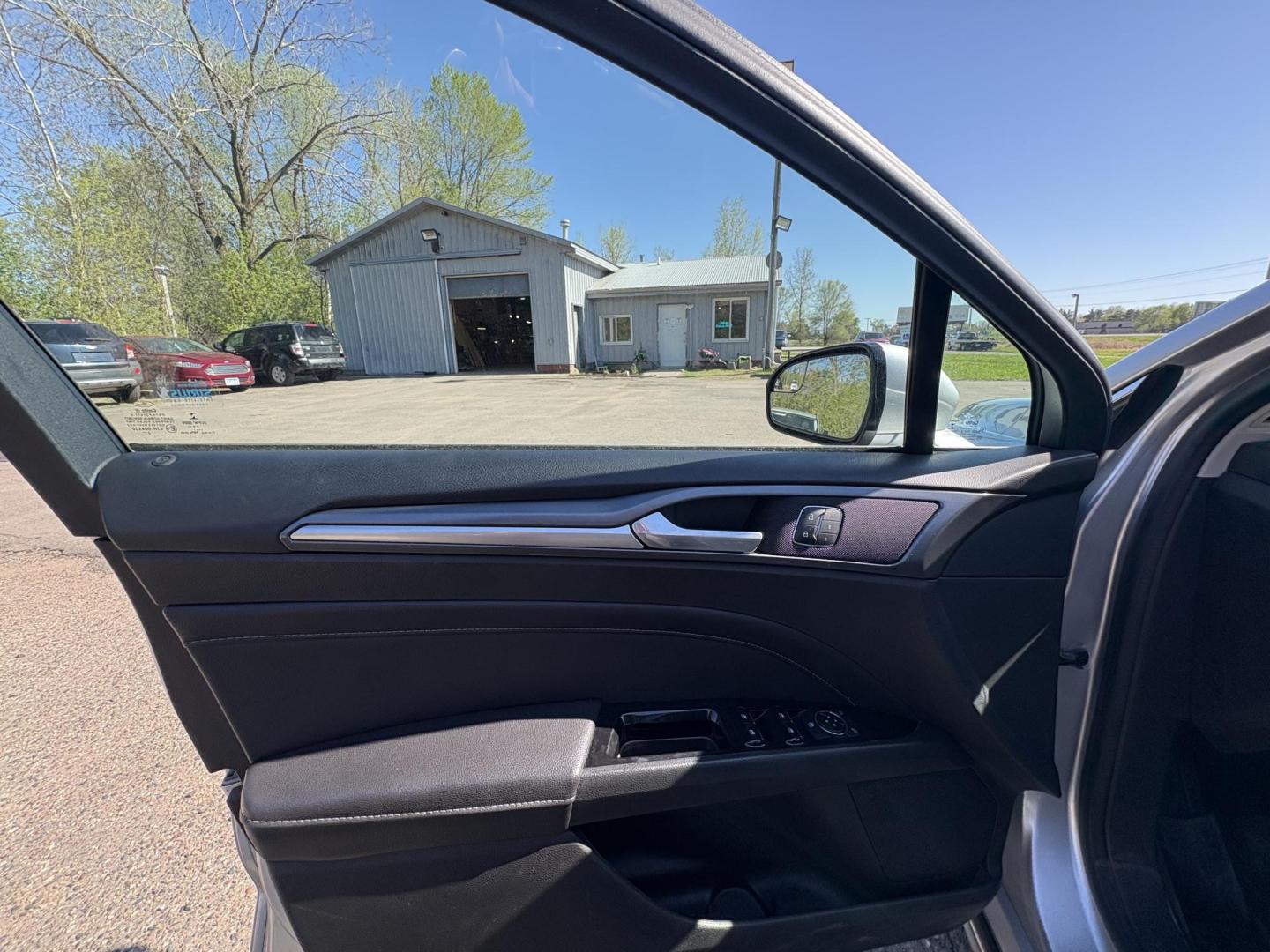 2014 Ford Fusion Titanium (3FA6P0K97ER) with an 2.0L L4 DOHC 16V engine, located at 17255 hwy 65 NE, Ham Lake, MN, 55304, 0.000000, 0.000000 - Photo#8