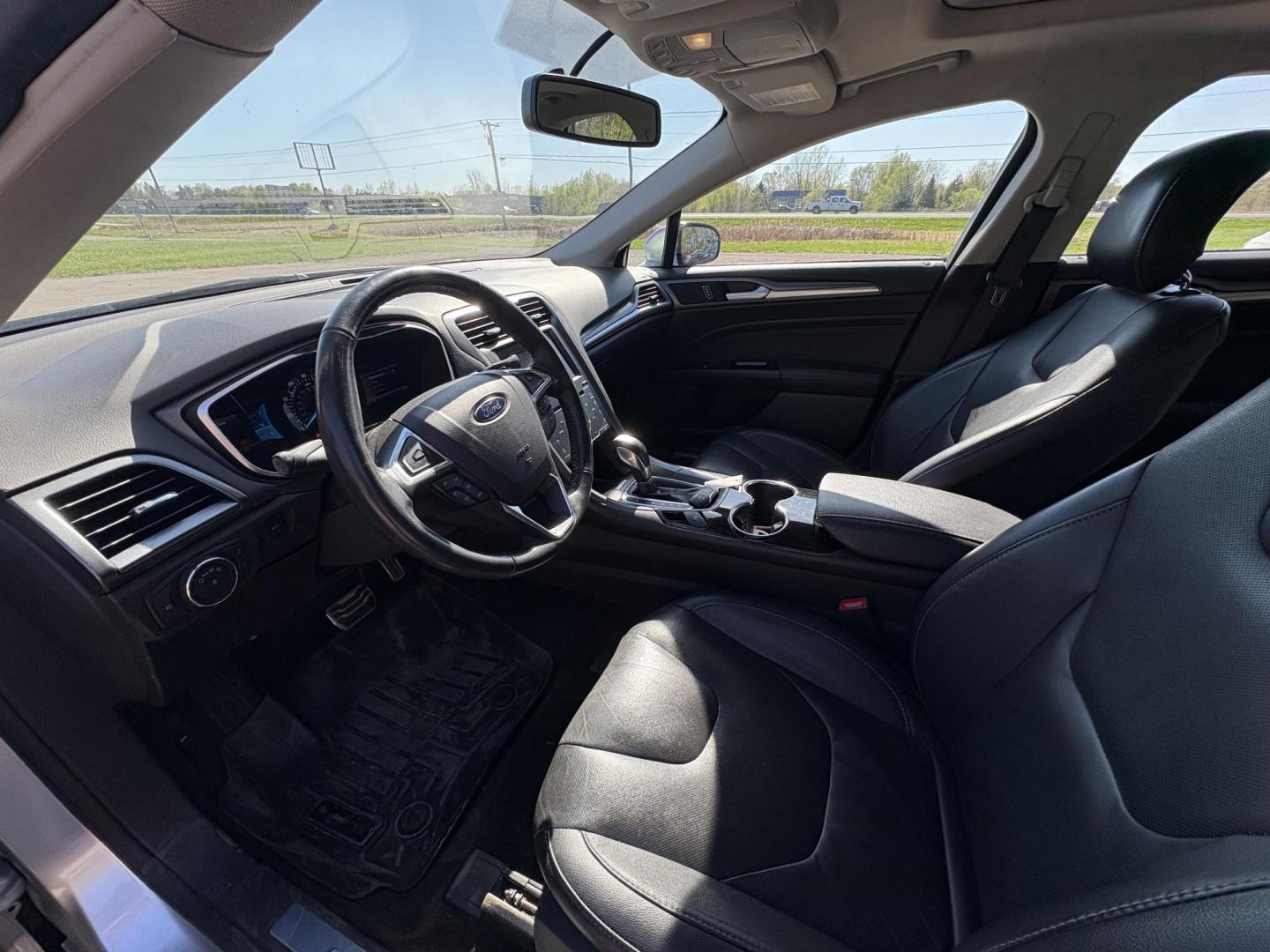 2014 Ford Fusion Titanium (3FA6P0K97ER) with an 2.0L L4 DOHC 16V engine, located at 17255 hwy 65 NE, Ham Lake, MN, 55304, 0.000000, 0.000000 - Photo#9