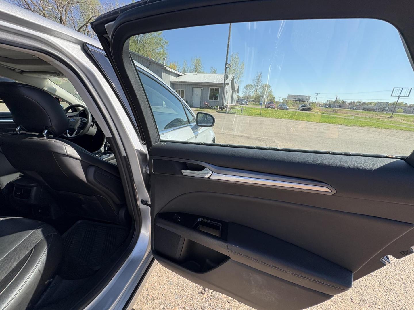 2014 Ford Fusion Titanium (3FA6P0K97ER) with an 2.0L L4 DOHC 16V engine, located at 17255 hwy 65 NE, Ham Lake, MN, 55304, 0.000000, 0.000000 - Photo#12