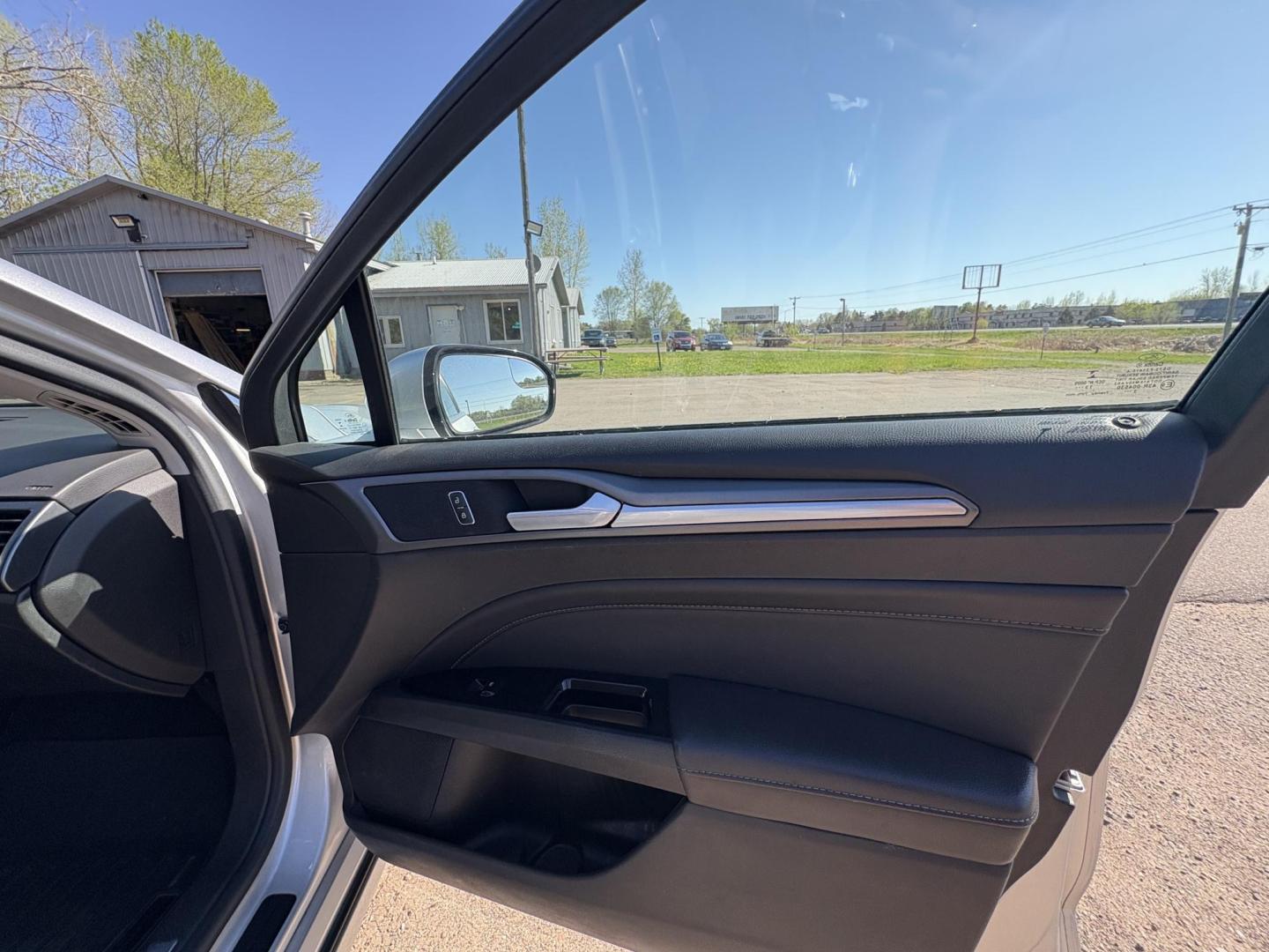 2014 Ford Fusion Titanium (3FA6P0K97ER) with an 2.0L L4 DOHC 16V engine, located at 17255 hwy 65 NE, Ham Lake, MN, 55304, 0.000000, 0.000000 - Photo#14