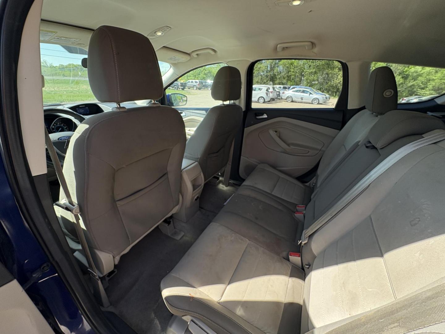 2014 Ford Escape SE 4WD (1FMCU9GX8EU) with an 1.6L L4 DOHC 16V engine, 6-Speed Automatic transmission, located at 17255 hwy 65 NE, Ham Lake, MN, 55304, 0.000000, 0.000000 - Photo#11