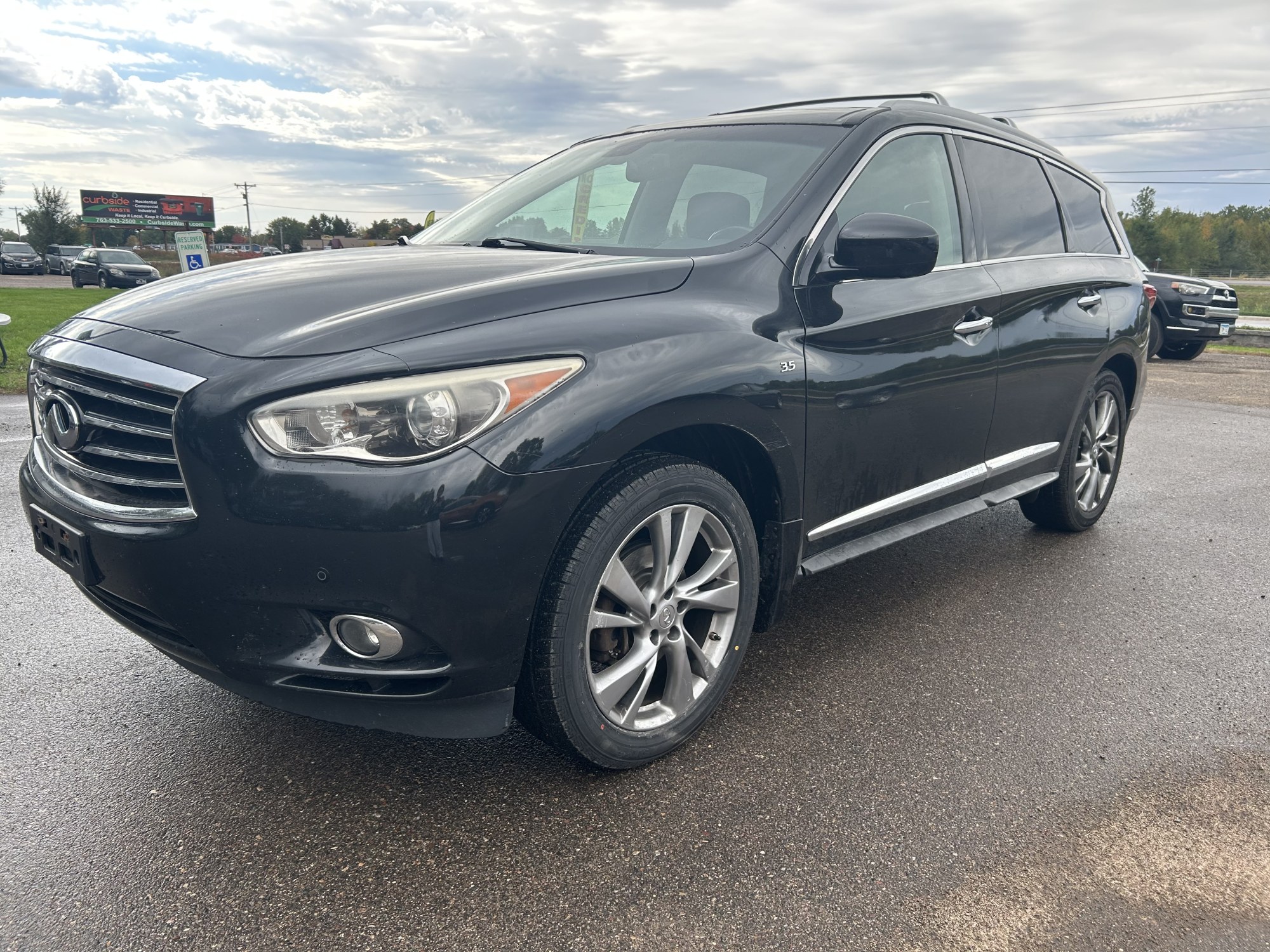 photo of 2014 Infiniti JX Base AWD