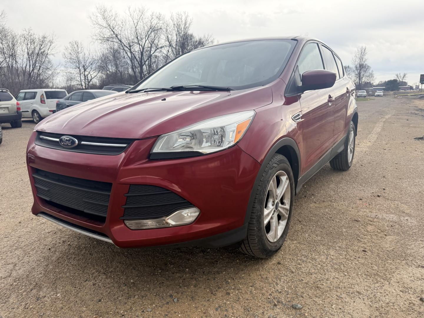 2014 Ford Escape SE 4WD (1FMCU9G9XEU) with an 2.0L L4 DOHC 16V engine, 6-Speed Automatic transmission, located at 17255 hwy 65 NE, Ham Lake, MN, 55304, 0.000000, 0.000000 - Photo#0