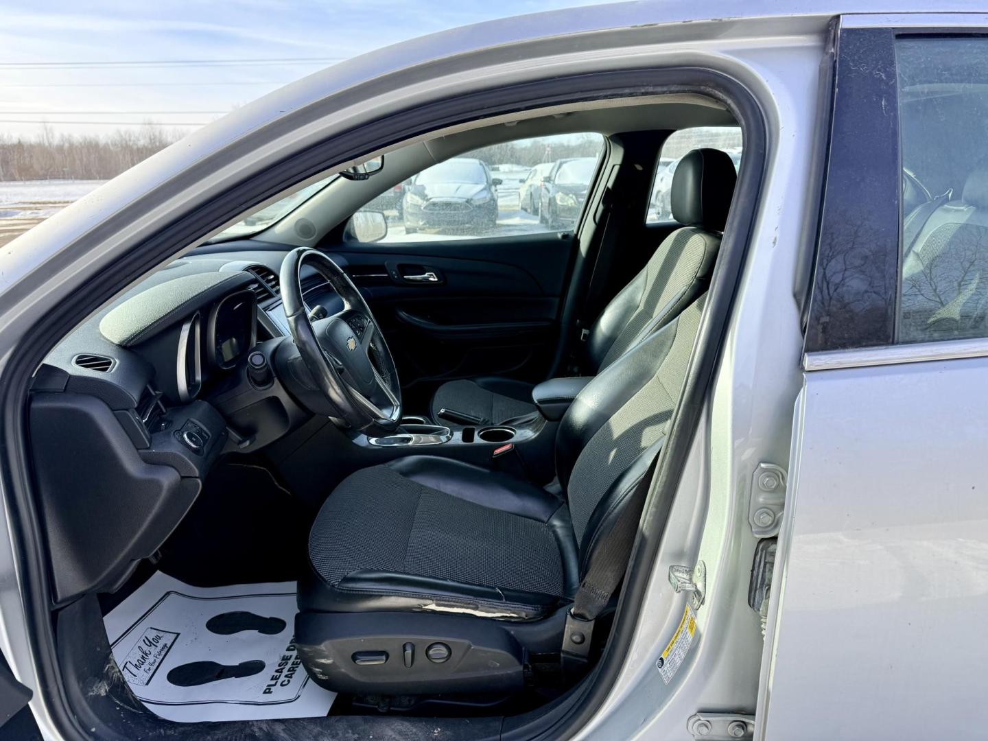 2015 Chevrolet Malibu 2LT (1G11D5SL9FU) with an 2.5L L4 DOHC 16V engine, 6-Speed Automatic transmission, located at 17255 hwy 65 NE, Ham Lake, MN, 55304, 0.000000, 0.000000 - Photo#10