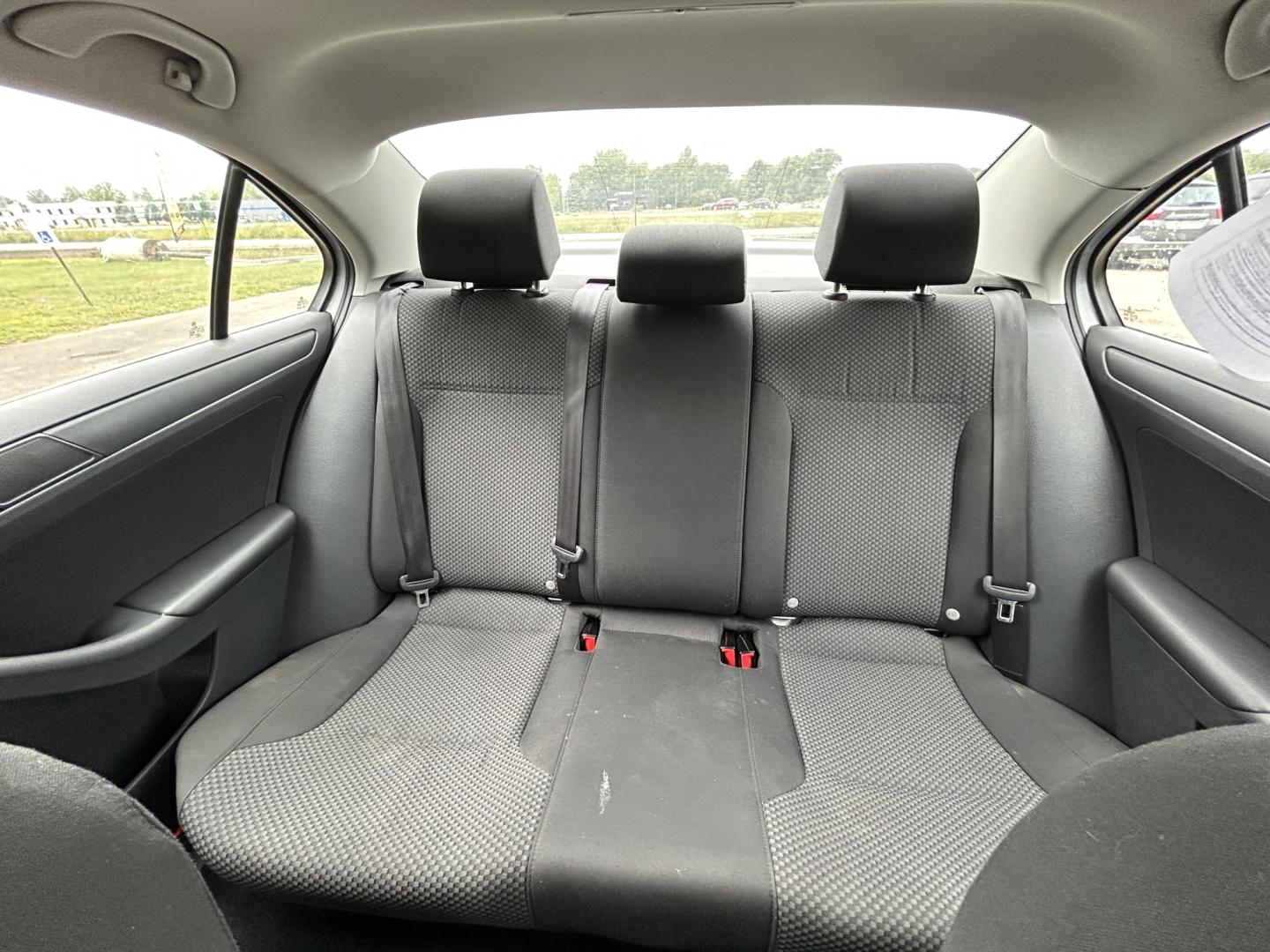 2013 Volkswagen Jetta S (3VW2K7AJ4DM) with an 2.0L L4 DOHC 20V engine, located at 17255 hwy 65 NE, Ham Lake, MN, 55304, 0.000000, 0.000000- Photo#17