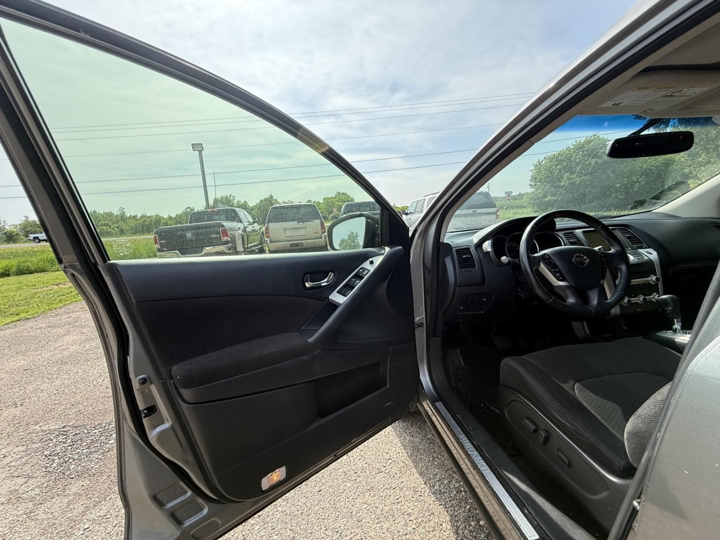 2013 Nissan Murano SL AWD (JN8AZ1MWXDW) with an 3.5L V6 DOHC 24V engine, Continuously Variable Transmission transmission, located at 17255 hwy 65 NE, Ham Lake, MN, 55304, 0.000000, 0.000000 - Photo#8