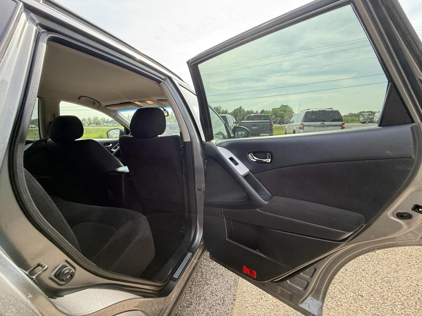 2013 Nissan Murano SL AWD (JN8AZ1MWXDW) with an 3.5L V6 DOHC 24V engine, Continuously Variable Transmission transmission, located at 17255 hwy 65 NE, Ham Lake, MN, 55304, 0.000000, 0.000000 - Photo#12