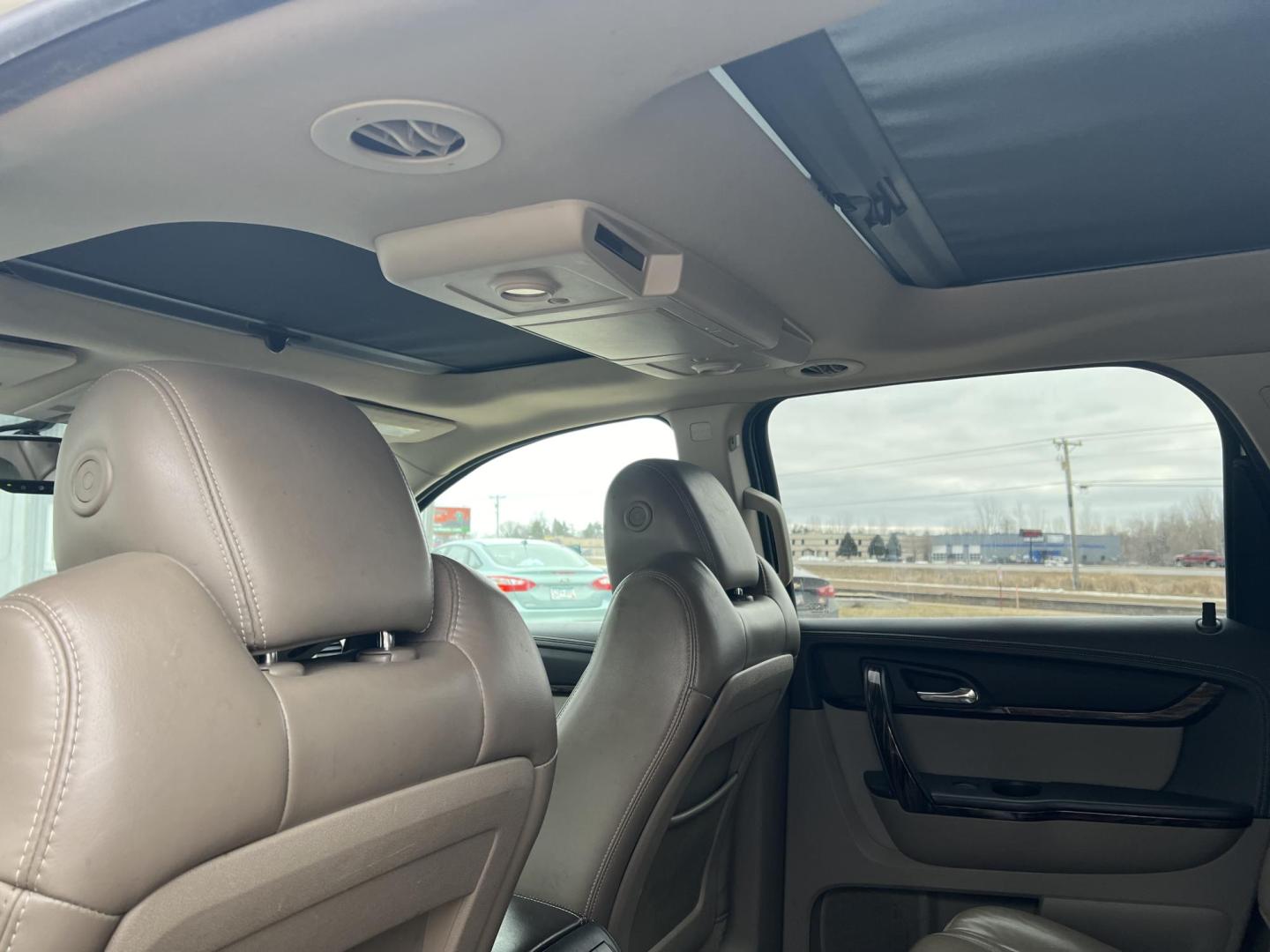 2013 GMC Acadia Denali AWD (1GKKVTKD6DJ) with an 3.6L V6 DOHC 24V engine, 6-Speed Automatic transmission, located at 17255 hwy 65 NE, Ham Lake, MN, 55304, 0.000000, 0.000000 - Photo#13