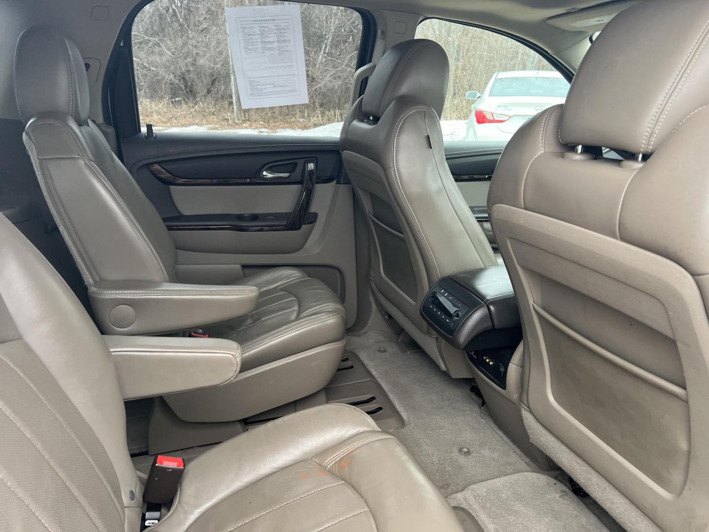 2013 GMC Acadia Denali AWD (1GKKVTKD6DJ) with an 3.6L V6 DOHC 24V engine, 6-Speed Automatic transmission, located at 17255 hwy 65 NE, Ham Lake, MN, 55304, 0.000000, 0.000000 - Photo#18