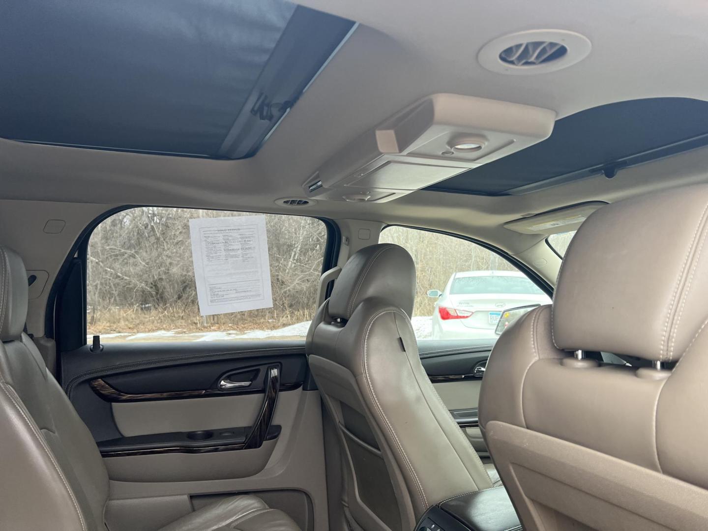 2013 GMC Acadia Denali AWD (1GKKVTKD6DJ) with an 3.6L V6 DOHC 24V engine, 6-Speed Automatic transmission, located at 17255 hwy 65 NE, Ham Lake, MN, 55304, 0.000000, 0.000000 - Photo#19