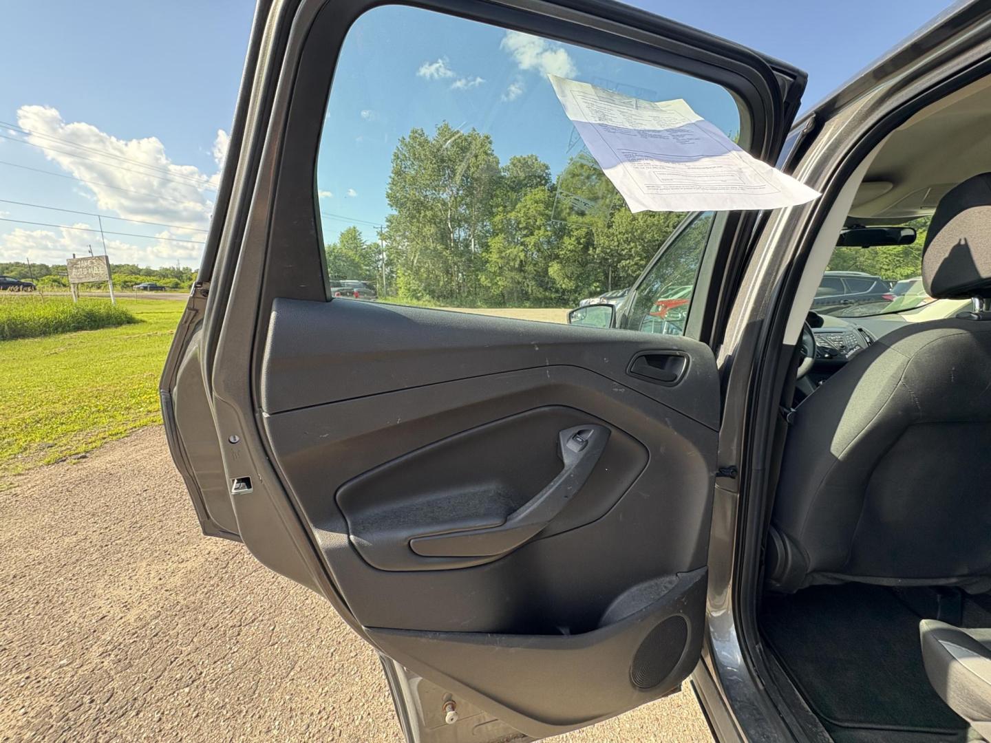2014 Ford Escape S FWD (1FMCU0F74EU) with an 2.5L L4 DOHC 16V engine, 6-Speed Automatic transmission, located at 17255 hwy 65 NE, Ham Lake, MN, 55304, 0.000000, 0.000000 - Photo#10