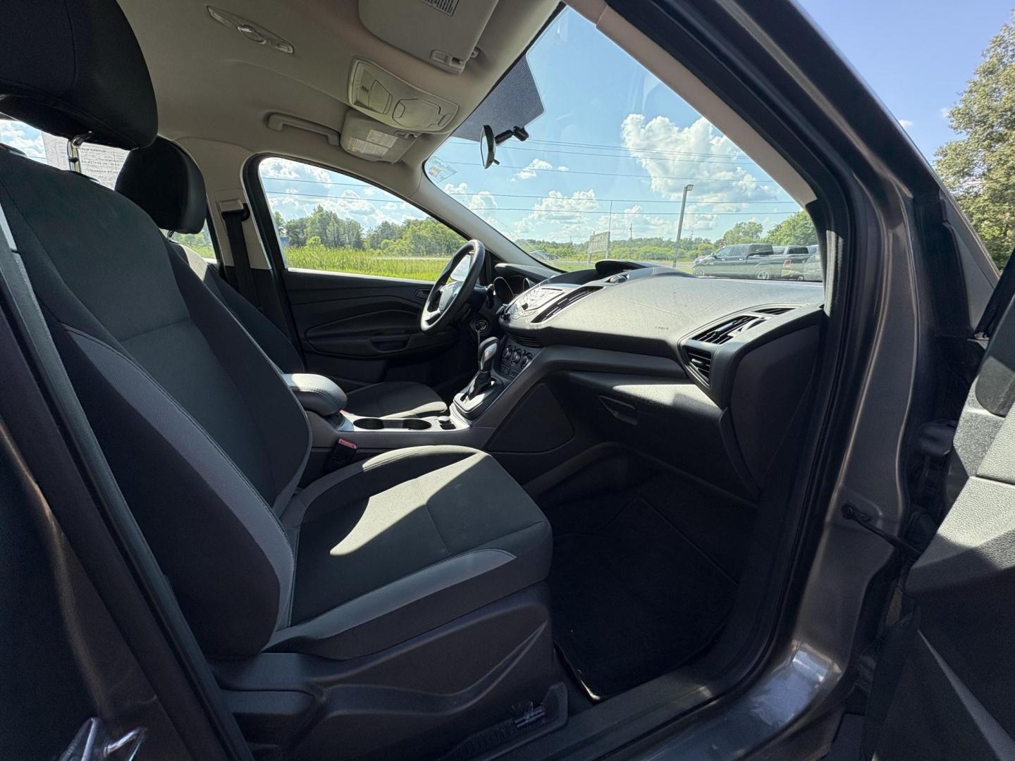 2014 Ford Escape S FWD (1FMCU0F74EU) with an 2.5L L4 DOHC 16V engine, 6-Speed Automatic transmission, located at 17255 hwy 65 NE, Ham Lake, MN, 55304, 0.000000, 0.000000 - Photo#15