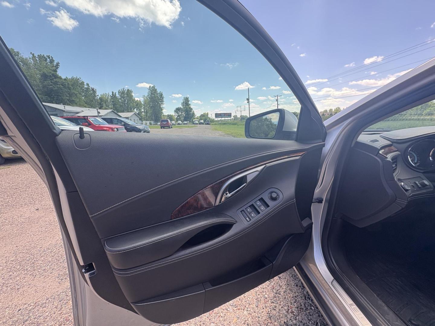 2012 Buick LaCrosse Premium Package 1, w/Leather (1G4GD5ER9CF) with an 2.4L L4 DOHC 16V engine, 6-Speed Automatic transmission, located at 17255 hwy 65 NE, Ham Lake, MN, 55304, 0.000000, 0.000000 - Photo#8