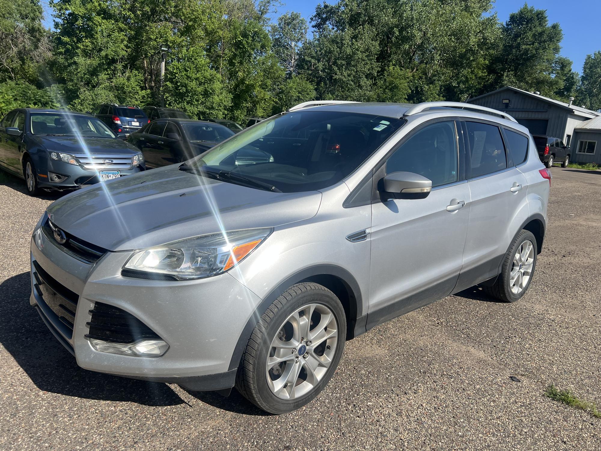 photo of 2015 Ford Escape Titanium 4WD