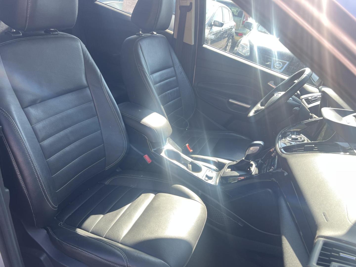 2015 Ford Escape Titanium 4WD (1FMCU9J94FU) with an 2.0L L4 DOHC 16V engine, 6-Speed Automatic transmission, located at 17255 hwy 65 NE, Ham Lake, MN, 55304, 0.000000, 0.000000 - Photo#15