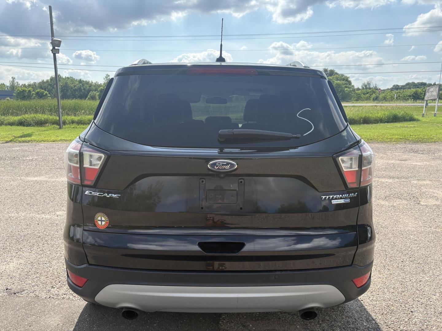 2017 Ford Escape Titanium 4WD (1FMCU9J9XHU) with an 2.0L L4 DOHC 16V engine, 6A transmission, located at 17255 hwy 65 NE, Ham Lake, MN, 55304, 0.000000, 0.000000 - Photo#3