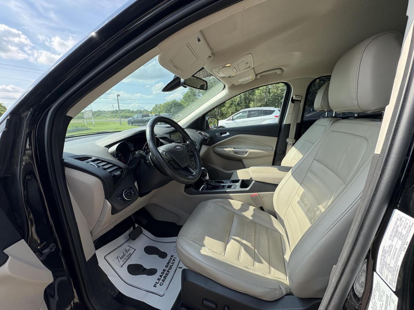 2017 Ford Escape Titanium 4WD (1FMCU9J9XHU) with an 2.0L L4 DOHC 16V engine, 6A transmission, located at 17255 hwy 65 NE, Ham Lake, MN, 55304, 0.000000, 0.000000 - Photo#9