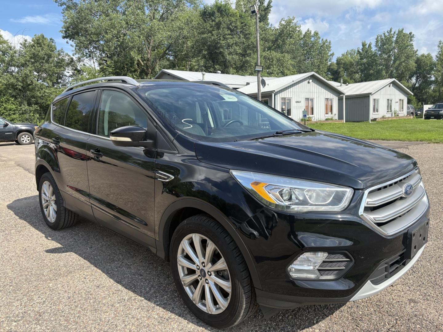 2017 Ford Escape Titanium 4WD (1FMCU9J9XHU) with an 2.0L L4 DOHC 16V engine, 6A transmission, located at 17255 hwy 65 NE, Ham Lake, MN, 55304, 0.000000, 0.000000 - Photo#6