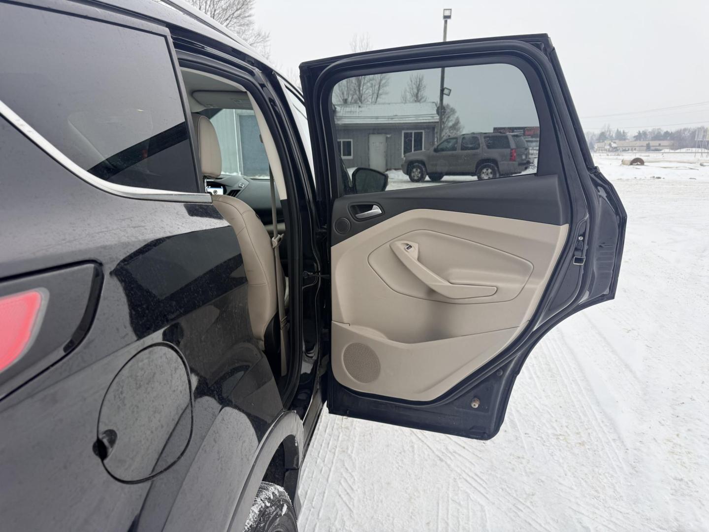 2017 Ford Escape Titanium 4WD (1FMCU9J9XHU) with an 2.0L L4 DOHC 16V engine, 6A transmission, located at 17255 hwy 65 NE, Ham Lake, MN, 55304, 0.000000, 0.000000 - Photo#12