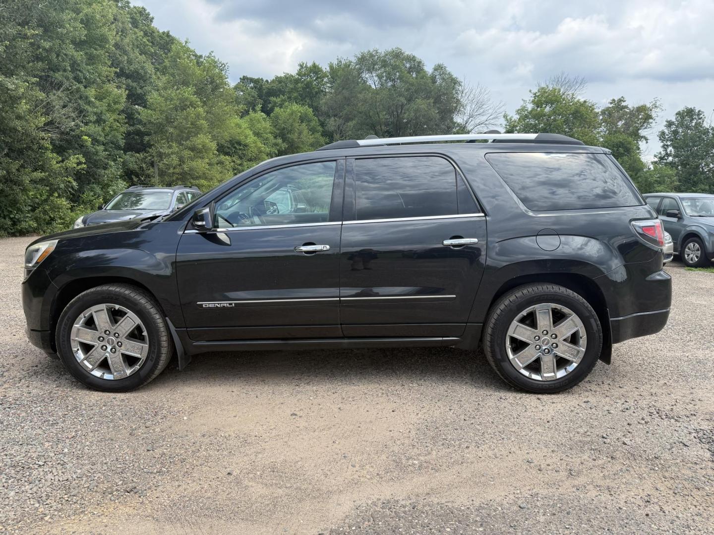 2015 GMC Acadia Denali AWD (1GKKVTKD7FJ) with an 3.6L V6 DOHC 24V engine, 6-Speed Automatic transmission, located at 17255 hwy 65 NE, Ham Lake, MN, 55304, 0.000000, 0.000000 - Photo#1