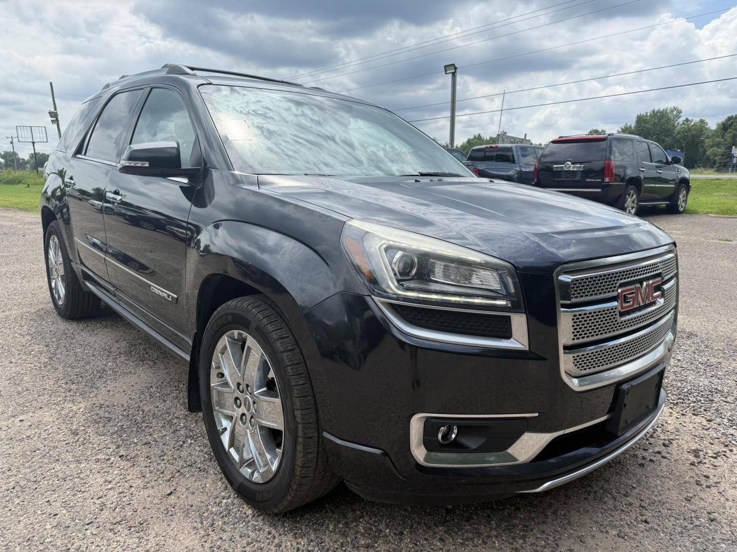 2015 GMC Acadia Denali AWD (1GKKVTKD7FJ) with an 3.6L V6 DOHC 24V engine, 6-Speed Automatic transmission, located at 17255 hwy 65 NE, Ham Lake, MN, 55304, 0.000000, 0.000000 - Photo#6