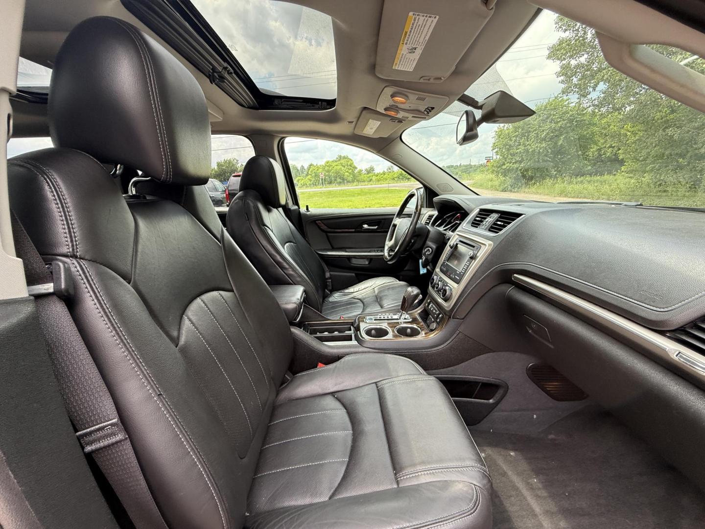 2015 GMC Acadia Denali AWD (1GKKVTKD7FJ) with an 3.6L V6 DOHC 24V engine, 6-Speed Automatic transmission, located at 17255 hwy 65 NE, Ham Lake, MN, 55304, 0.000000, 0.000000 - Photo#15