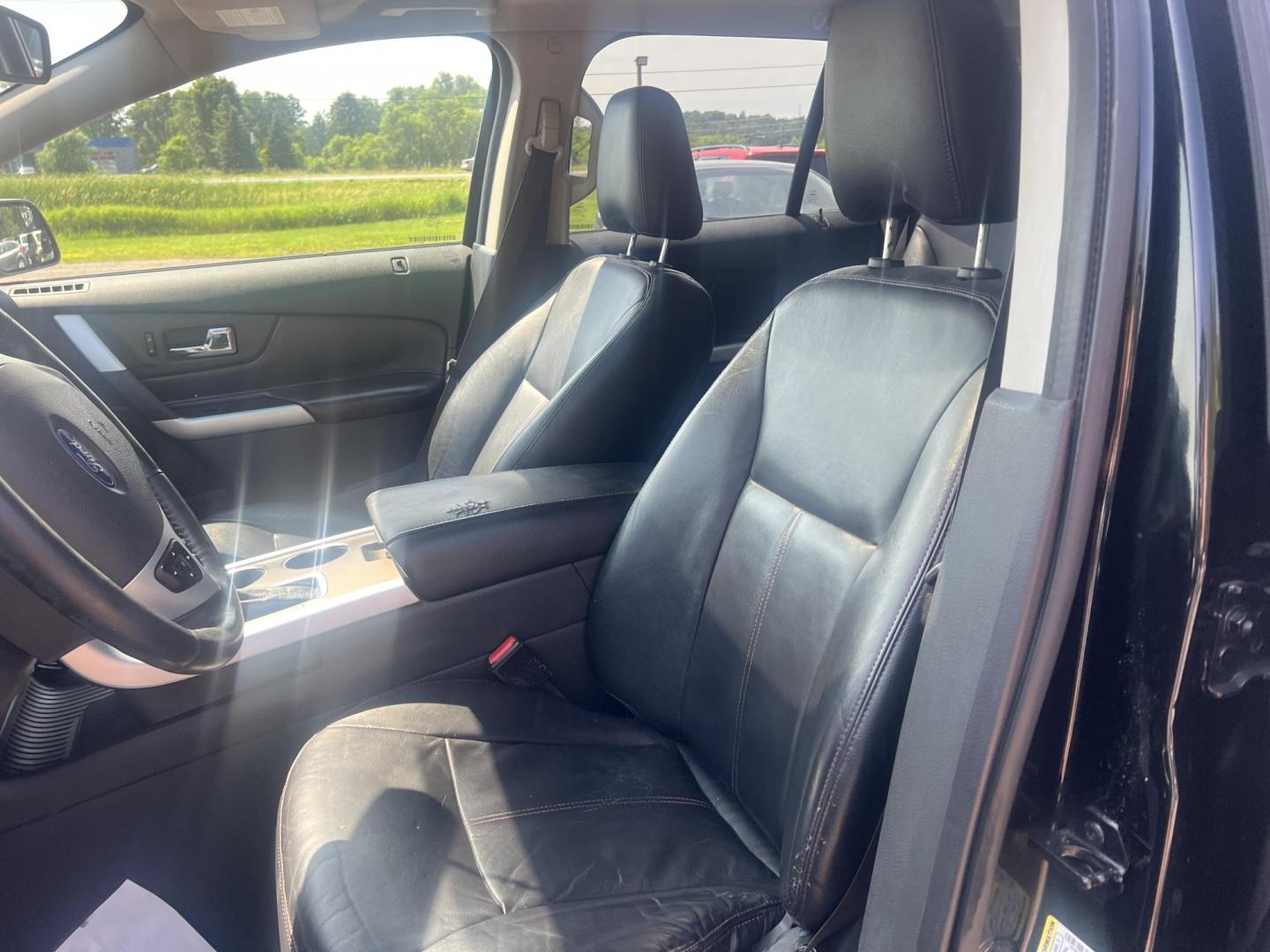 2011 Ford Edge SEL FWD (2FMDK3JC9BB) with an 3.5L V6 DOHC 24V engine, 6-Speed Automatic transmission, located at 17255 hwy 65 NE, Ham Lake, MN, 55304, 0.000000, 0.000000 - Photo#9