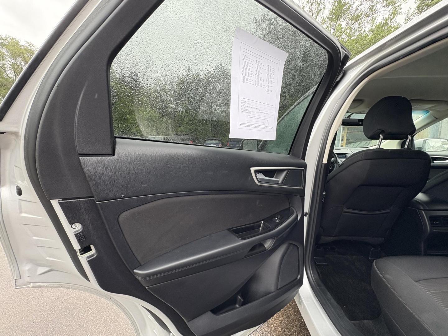 2018 Ford Edge SEL AWD (2FMPK4J92JB) with an 2.0L L4 DOHC 16V engine, 6A transmission, located at 17255 hwy 65 NE, Ham Lake, MN, 55304, 0.000000, 0.000000 - Photo#10