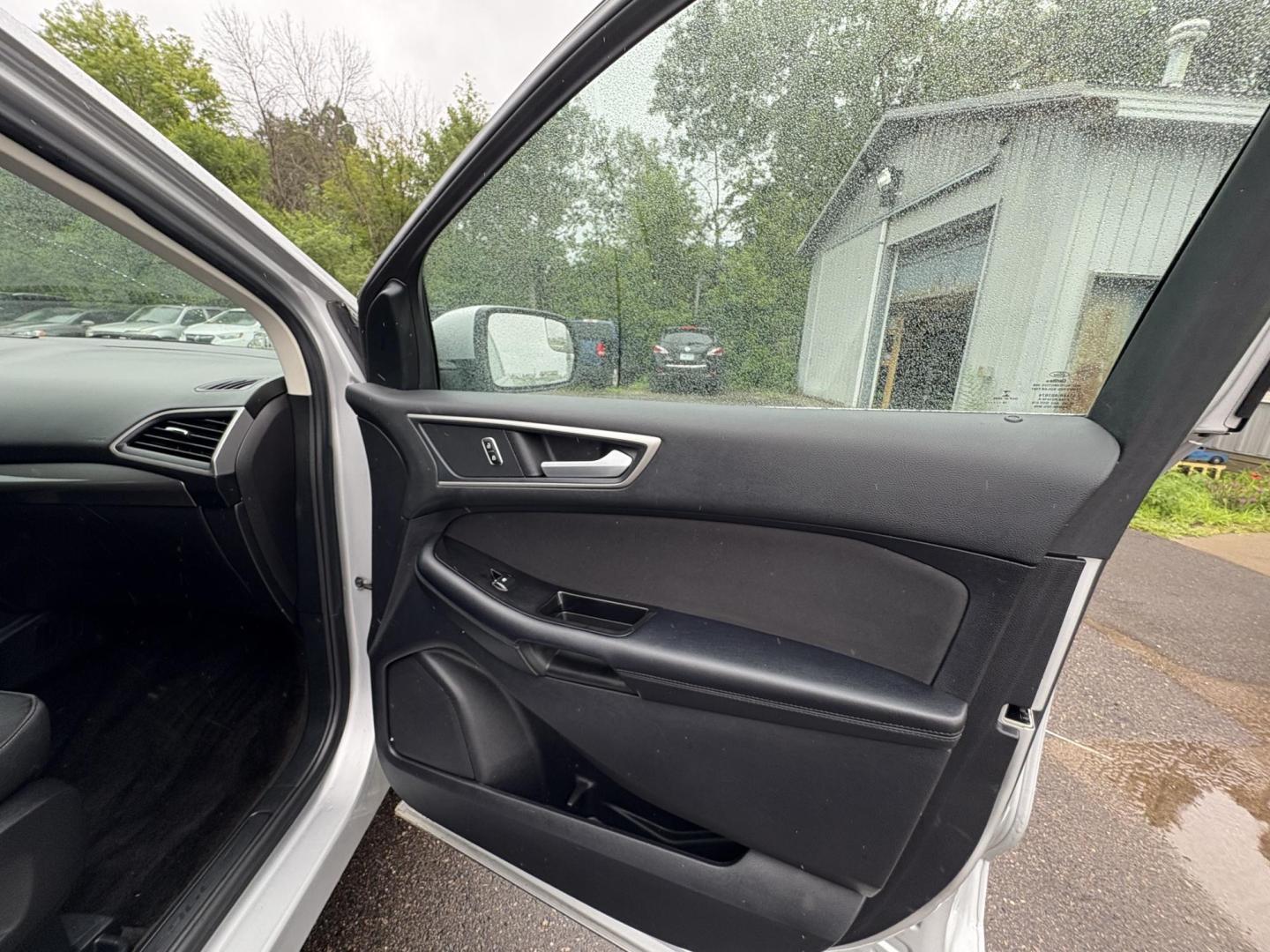 2018 Ford Edge SEL AWD (2FMPK4J92JB) with an 2.0L L4 DOHC 16V engine, 6A transmission, located at 17255 hwy 65 NE, Ham Lake, MN, 55304, 0.000000, 0.000000 - Photo#14