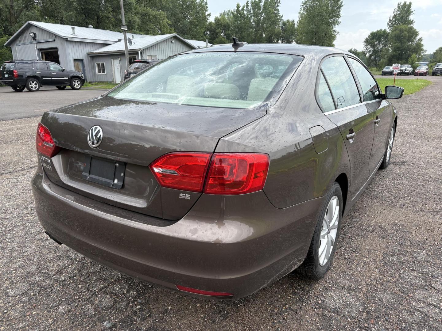 2014 Volkswagen Jetta SE (3VWD07AJ5EM) with an 1.8L L4 DOHC 20V engine, located at 17255 hwy 65 NE, Ham Lake, MN, 55304, 0.000000, 0.000000 - Photo#4