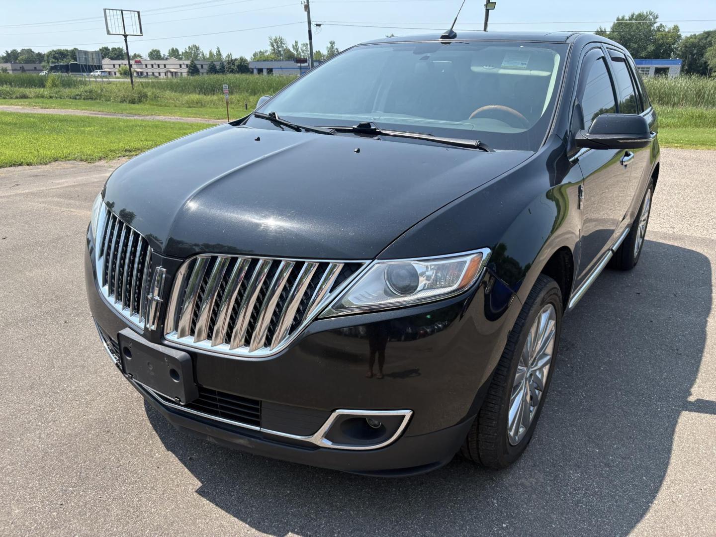 2013 Lincoln MKX FWD (2LMDJ6JK7DB) with an 3.7L V6 DOHC 24V engine, 6-Speed Automatic transmission, located at 17255 hwy 65 NE, Ham Lake, MN, 55304, 0.000000, 0.000000 - Photo#0