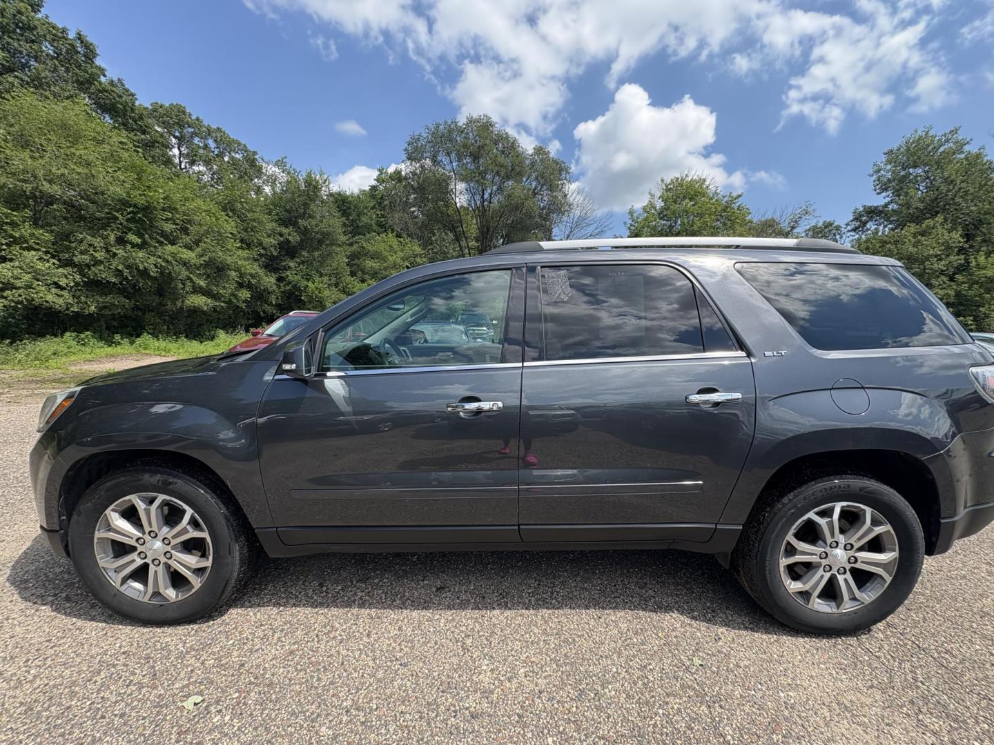 2013 GMC Acadia SLT-1 AWD (1GKKVRKD3DJ) with an 3.6L V6 DOHC 24V engine, 6-Speed Automatic transmission, located at 17255 hwy 65 NE, Ham Lake, MN, 55304, 0.000000, 0.000000 - Photo#1