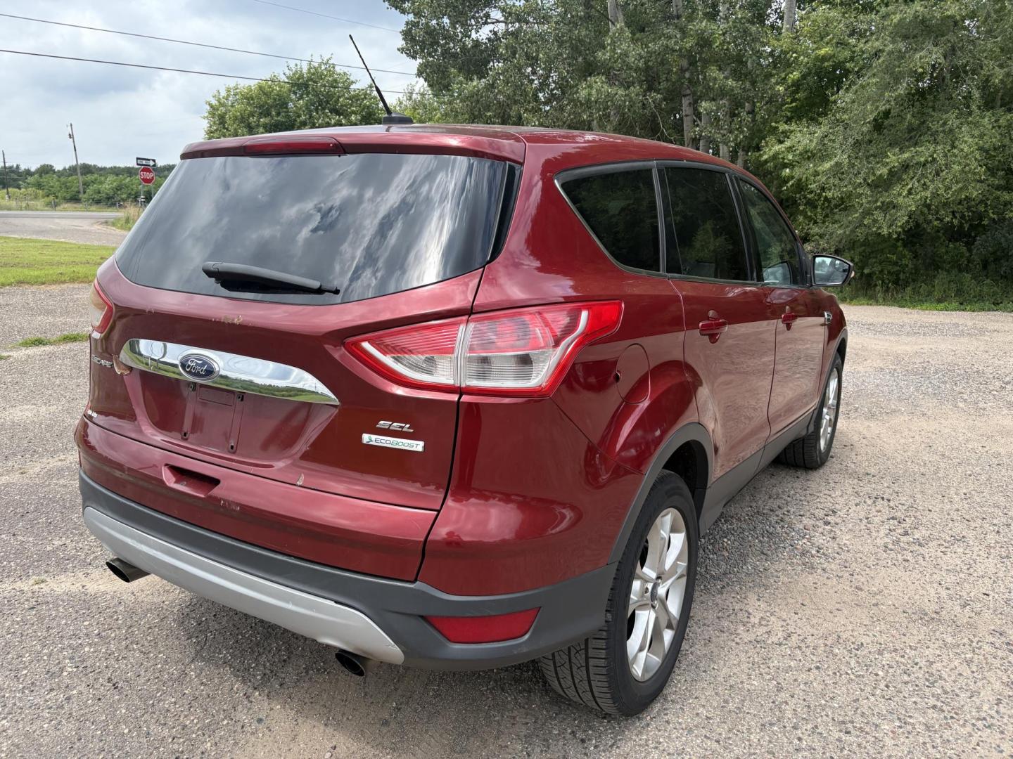 2013 Ford Escape SEL 4WD (1FMCU9H91DU) with an 2.0L L4 DOHC 16V engine, 6-Speed Automatic transmission, located at 17255 hwy 65 NE, Ham Lake, MN, 55304, 0.000000, 0.000000 - Photo#4
