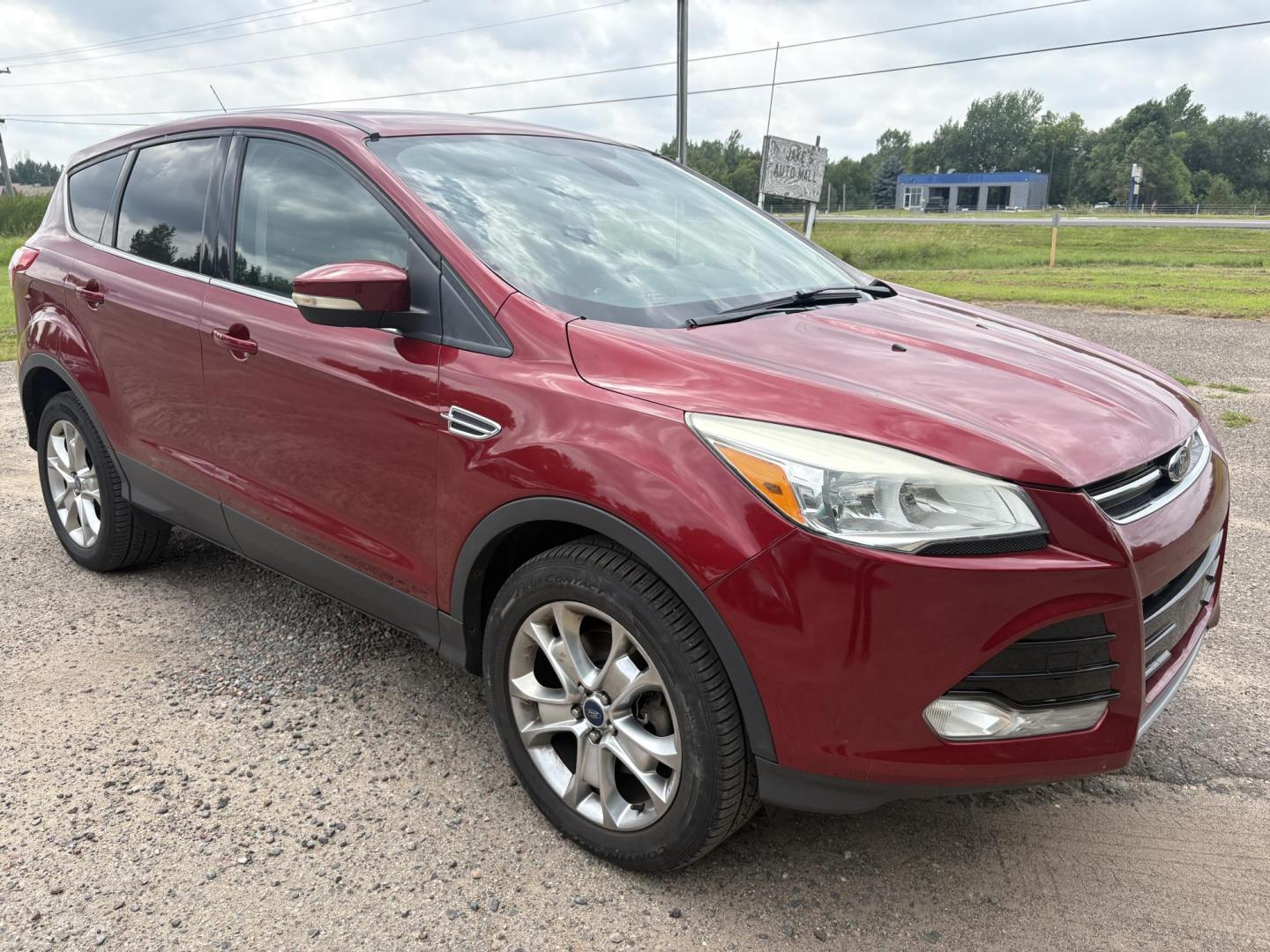 2013 Ford Escape SEL 4WD (1FMCU9H91DU) with an 2.0L L4 DOHC 16V engine, 6-Speed Automatic transmission, located at 17255 hwy 65 NE, Ham Lake, MN, 55304, 0.000000, 0.000000 - Photo#6