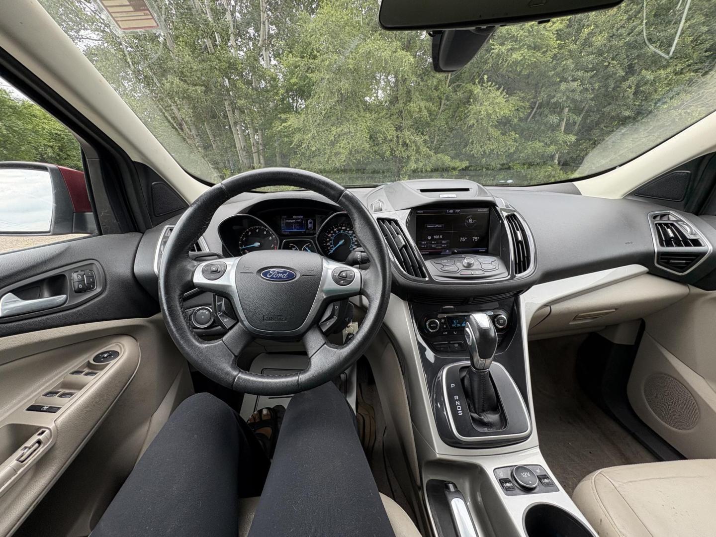 2013 Ford Escape SEL 4WD (1FMCU9H91DU) with an 2.0L L4 DOHC 16V engine, 6-Speed Automatic transmission, located at 17255 hwy 65 NE, Ham Lake, MN, 55304, 0.000000, 0.000000 - Photo#16