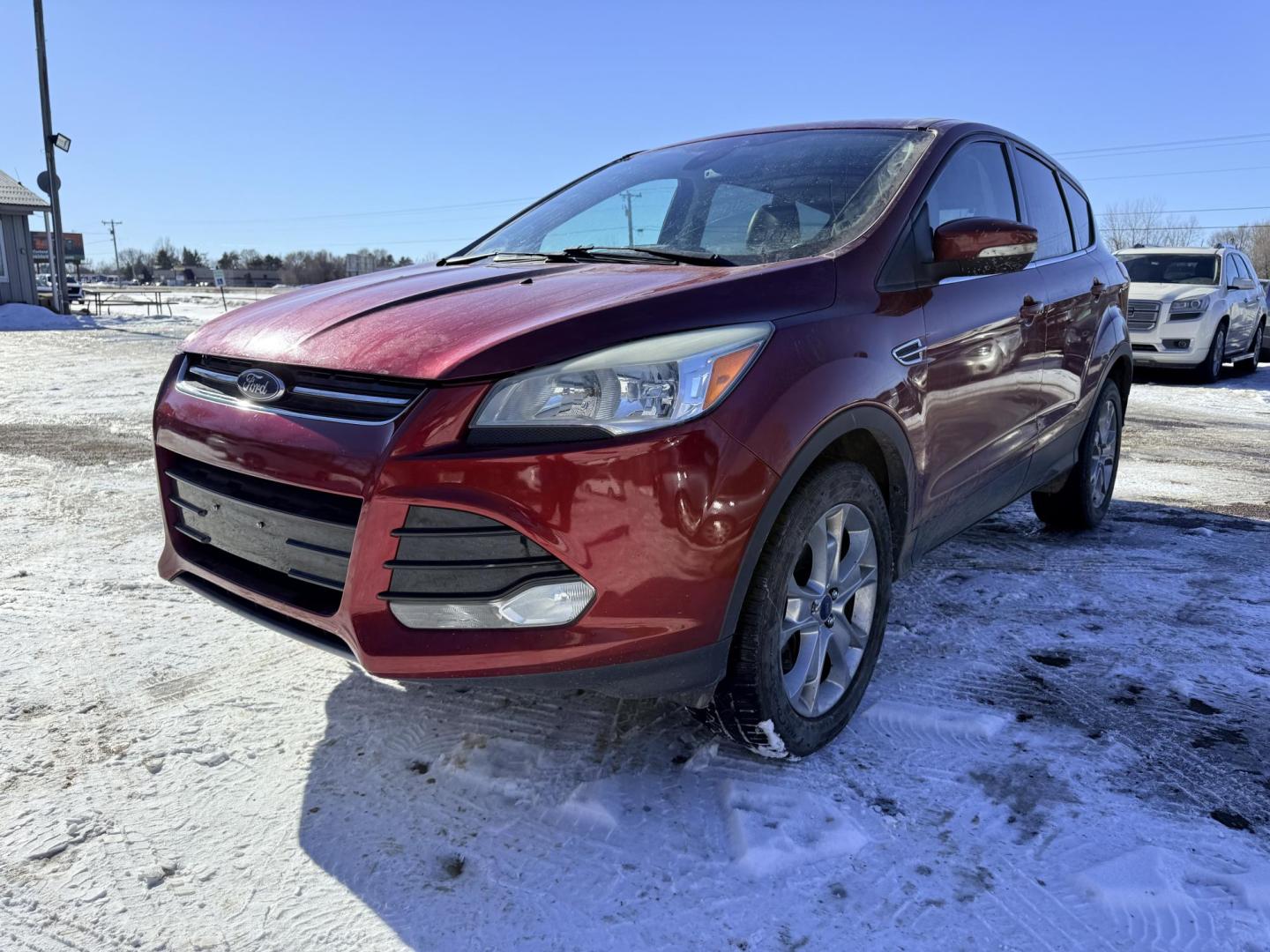 2013 Ford Escape SEL 4WD (1FMCU9H91DU) with an 2.0L L4 DOHC 16V engine, 6-Speed Automatic transmission, located at 17255 hwy 65 NE, Ham Lake, MN, 55304, 0.000000, 0.000000 - Photo#0